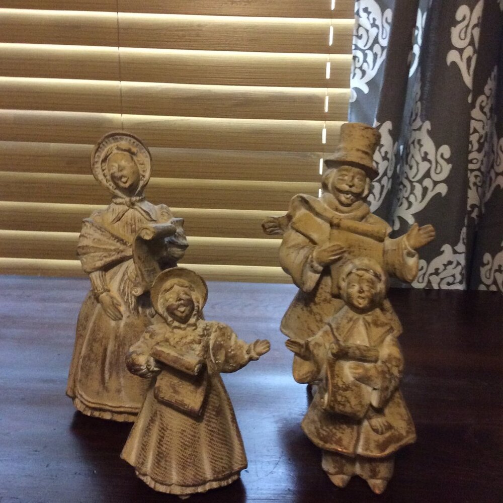 Charming Ceramic Victorian Carolers